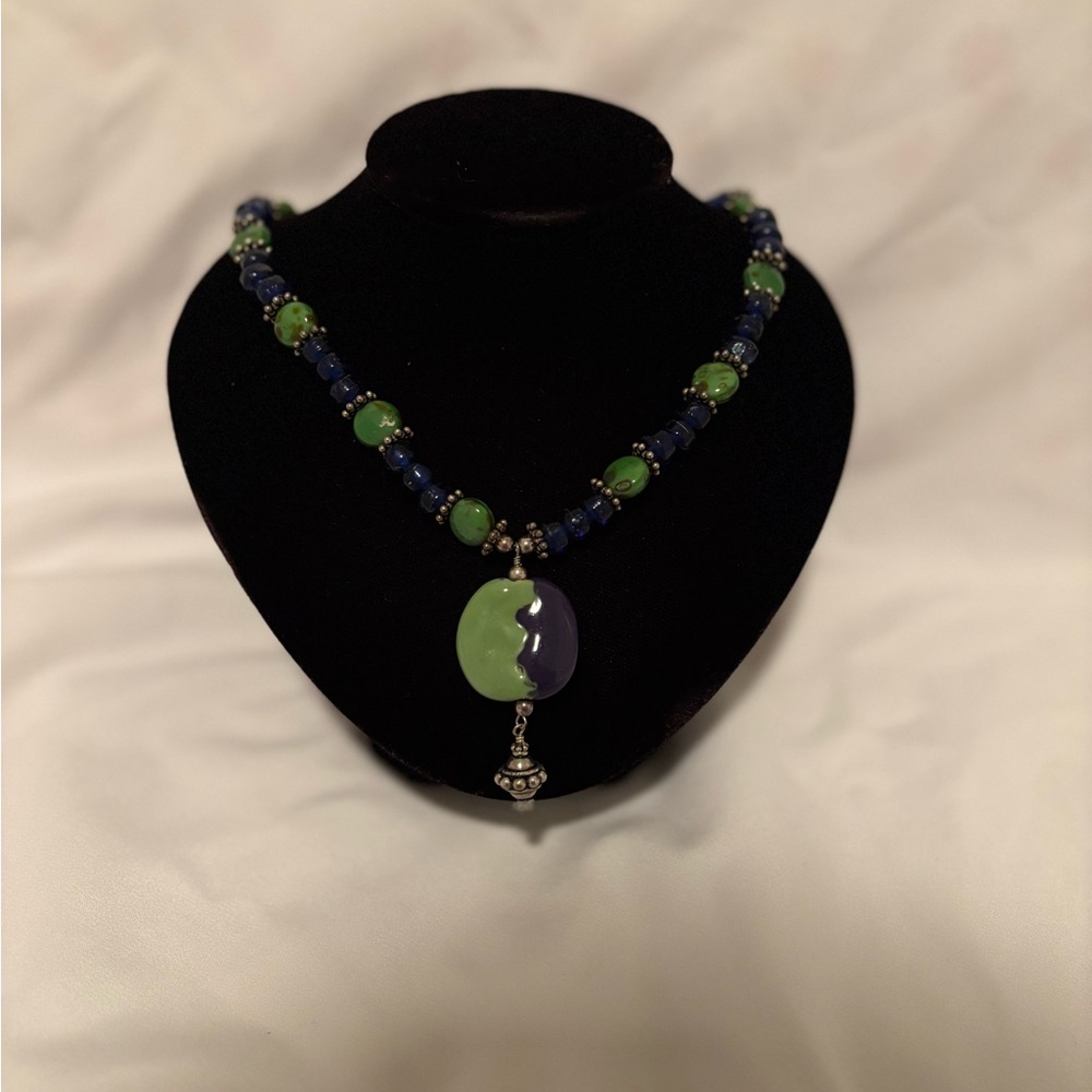 Silver Green and Blue Beaded Necklace